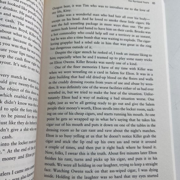 In the Pit with Piper Rowdy Roddy Piper Biography Paperback Book New - Picture 12 of 12